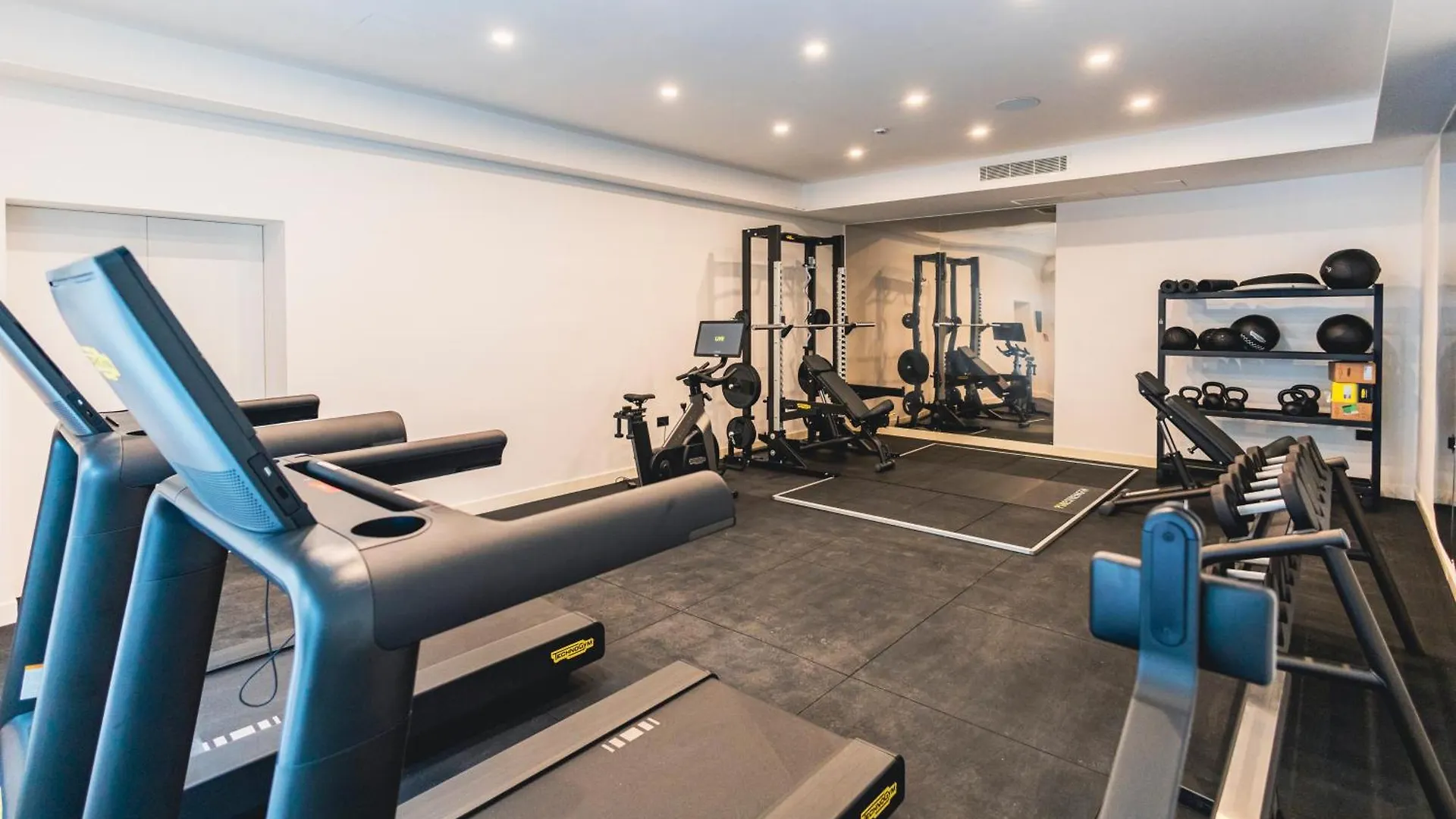 J Maluni City Hotel Rome
