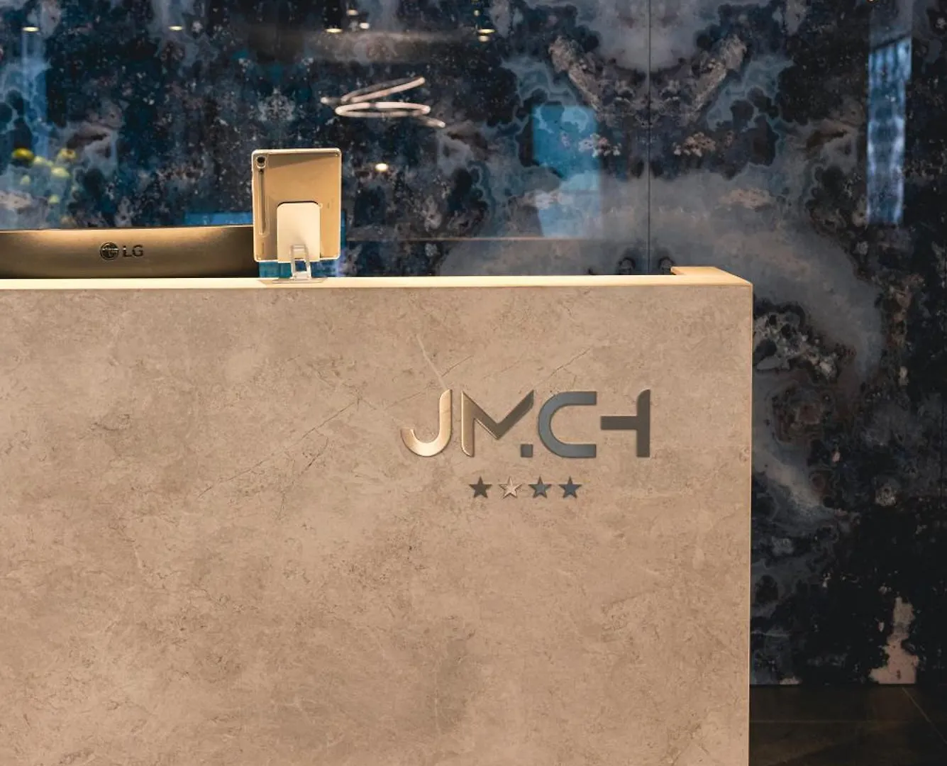 J Maluni City Hotel روما