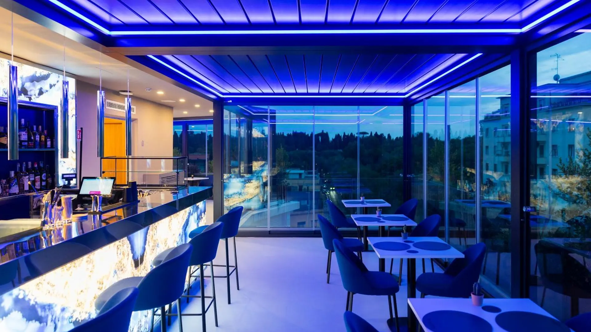 J Maluni City Hotel روما